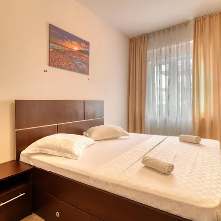 Apartament 3 Camere Militari Residence 70Mp Rosu Exterior photo